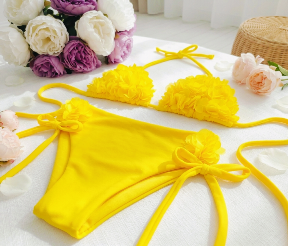 Kız çocuk özel tasarım çiçekli bikini takım